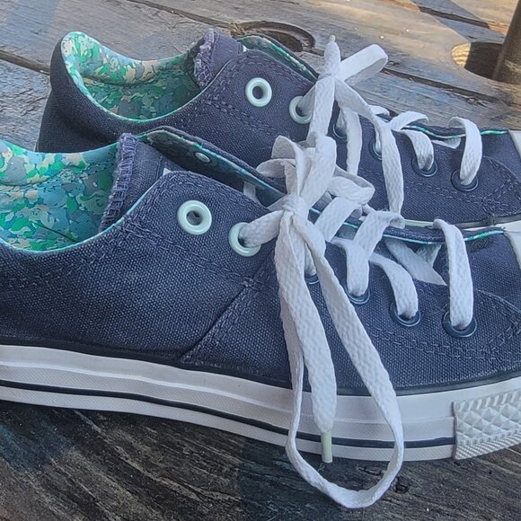 WOMENS CONVERSE CHUCK TAYLOR ALL STAR MADISON OX NAVY SNEAKER SIZE 8 - Picture 2 of 12